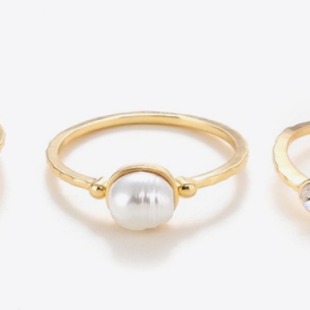 ⬆️50% OFF ⬆️Pearl 18K Gold-Plated Oval Dainty Ring